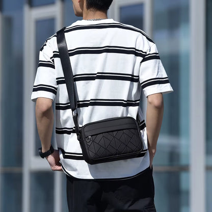 Fashion Men‘S Small Shoulder Bag High Quality PU Leather Male Handbag Casual Male Day Shopping Messenger Bag Phone Bag